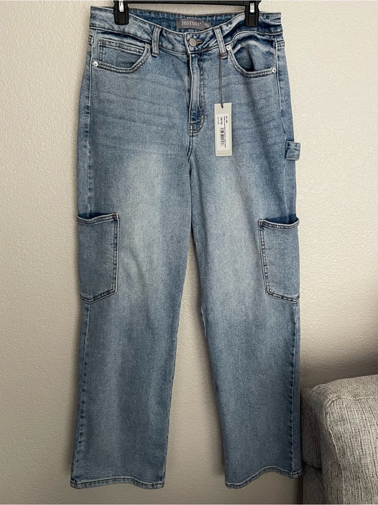 Just USA Denim - Just USA Light Wash Straight Leg Jeans - Light Blue Denim